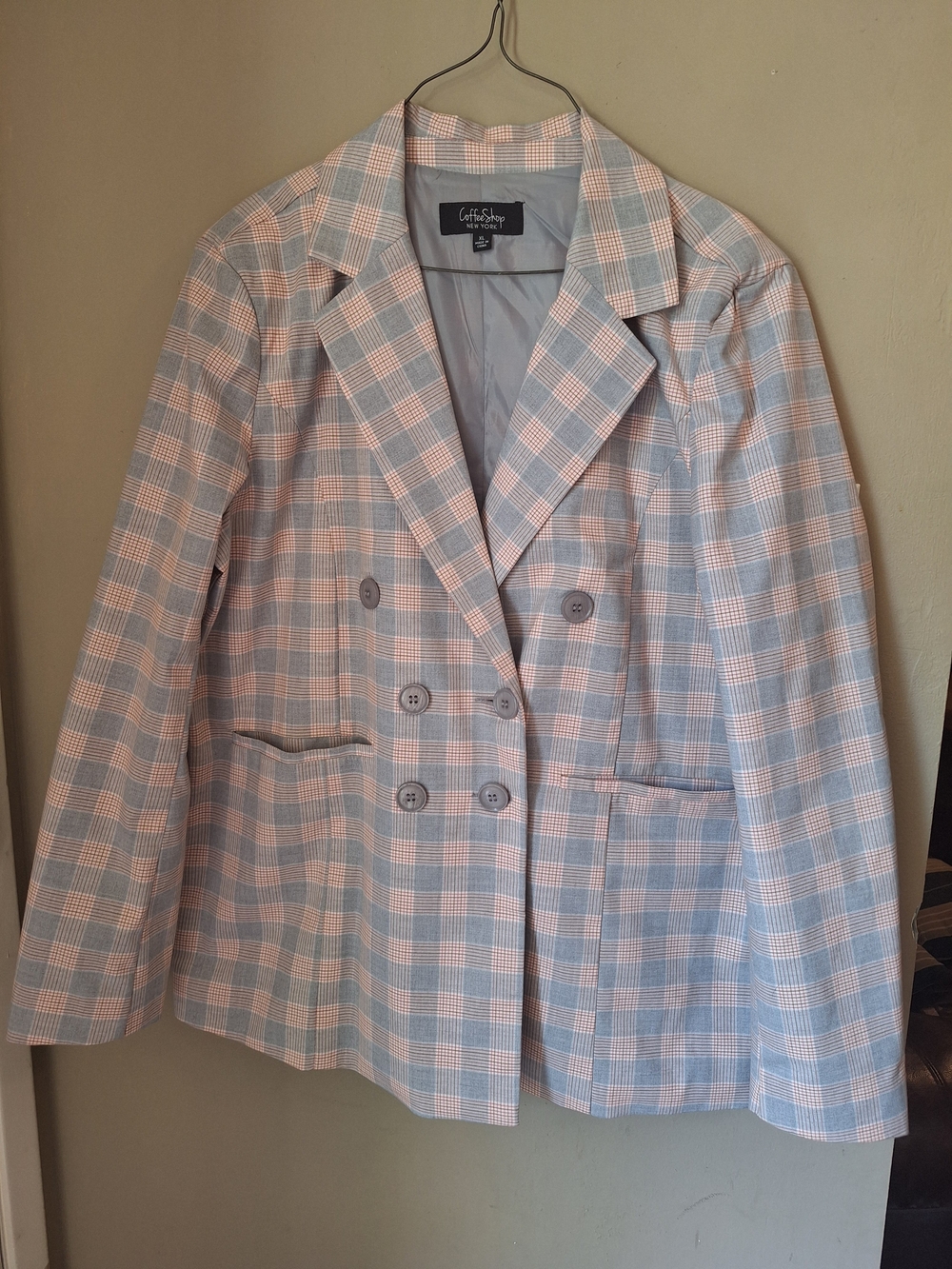 CoffeeShop Women’s Plaid Blazer Gray & White Red Stripes XL